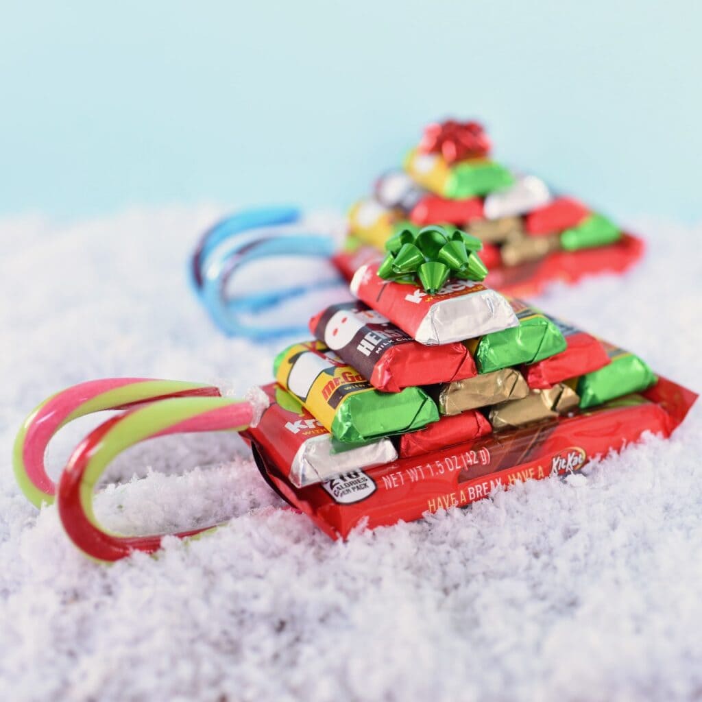 EASY Candy Sleigh {In 5 Minutes} + VIDEO